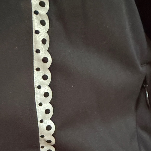 Athleta Queen of the Mountain  Jacket - Picture 3 of 14